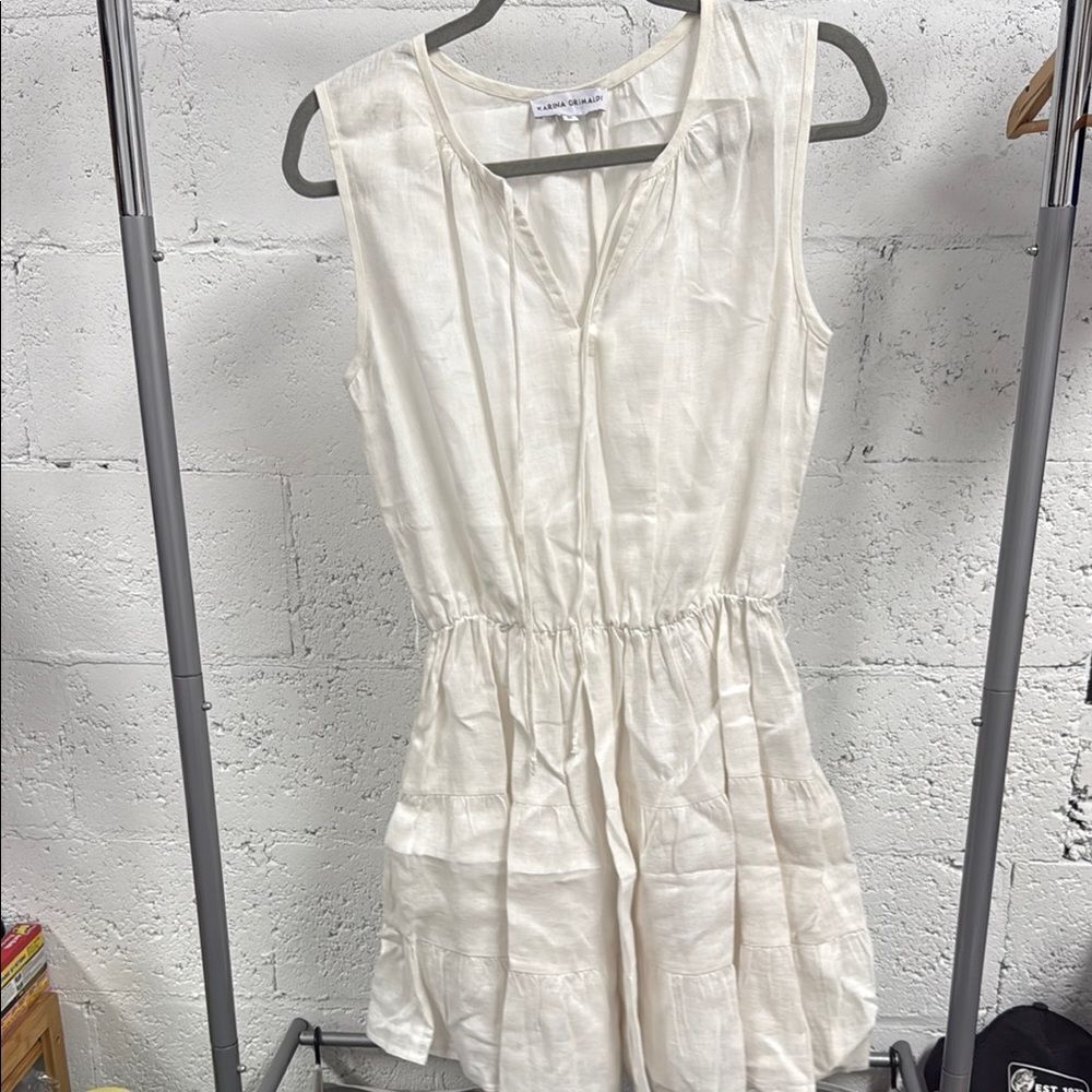 Karina Grimaldi Cream V-Neck Dress w Belt - Like New Size Medium Sleeveless